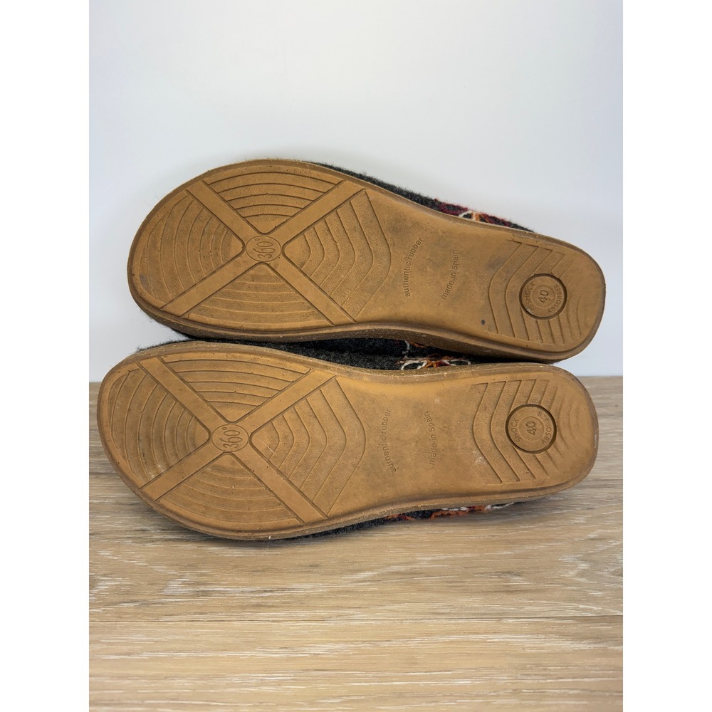 Taos Clogs Woolflower Grey Embroidered Floral Slip On Shoes Women 40 Boho Chic - Picture 6 of 7